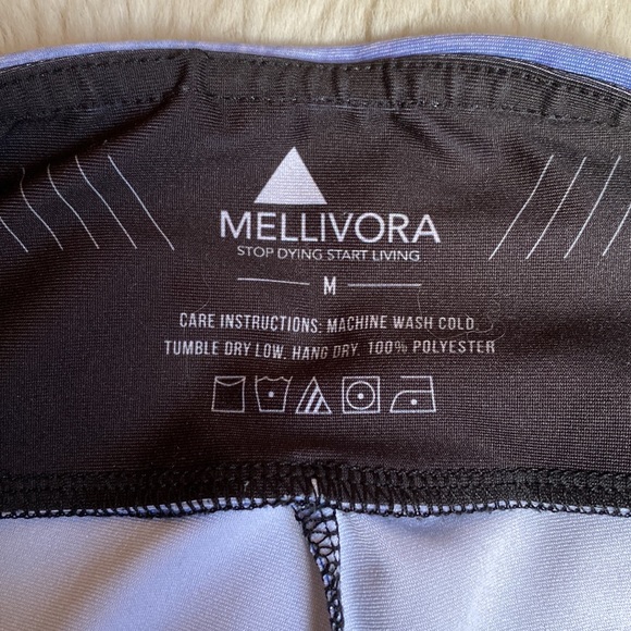 Mellivora “Fearless" leggings medium Red Rocks Colorado - Picture 8 of 11